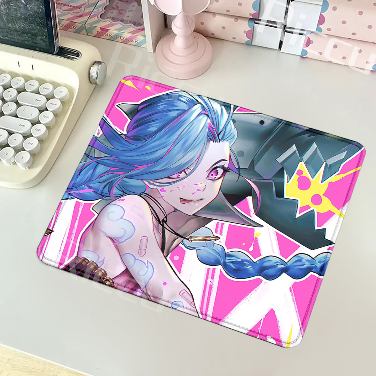 Pequeno arcano tapete computad - Jinx Gaming Accessories avaliação e preço